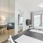 Apartment Black&white - Batory Five